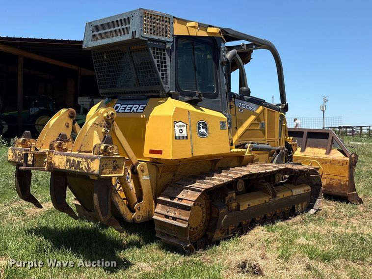 image for item EU5573 2013 John Deere 700K XLT dozer