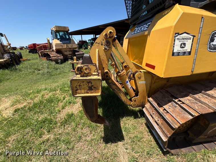 image for item EU5573 2013 John Deere 700K XLT dozer