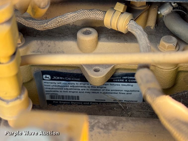 image for item EU5573 2013 John Deere 700K XLT dozer