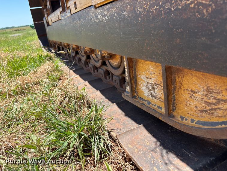 image for item EU5573 2013 John Deere 700K XLT dozer