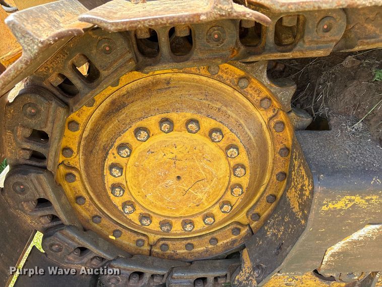 image for item EU5573 2013 John Deere 700K XLT dozer