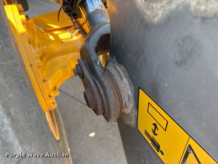 image for item EU5593 2012 Volvo L70G wheel loader