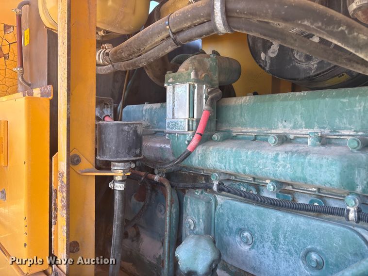 image for item EU5595 1997 Volvo L70C wheel loader