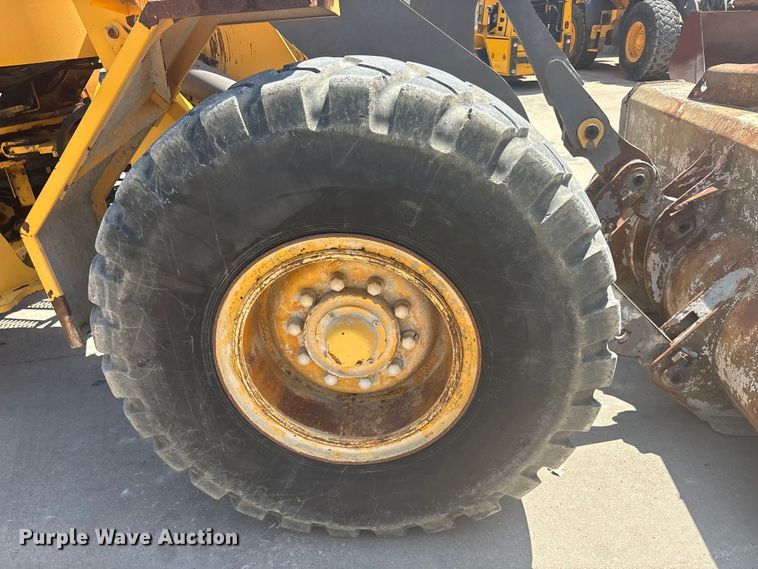 image for item EU5595 1997 Volvo L70C wheel loader