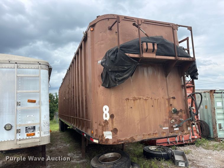 image for item EU5618 2007 Steco, Inc live bottom trailer