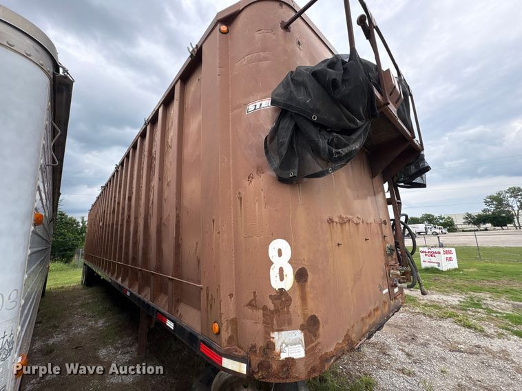 image for item EU5618 2007 Steco, Inc live bottom trailer