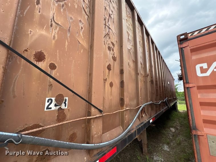 image for item EU5618 2007 Steco, Inc live bottom trailer