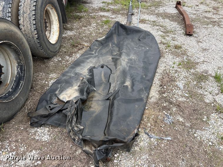image for item EU5618 2007 Steco, Inc live bottom trailer