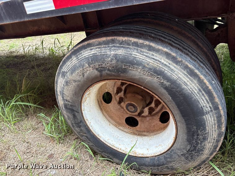 image for item EU5618 2007 Steco, Inc live bottom trailer