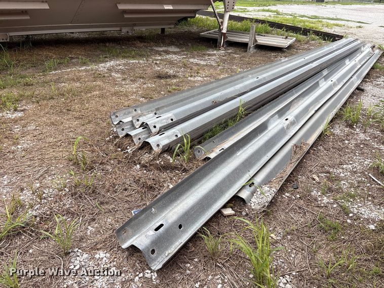 image for item EU5621 (17) guard rails