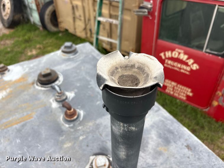 image for item EU5622 Fuel tank