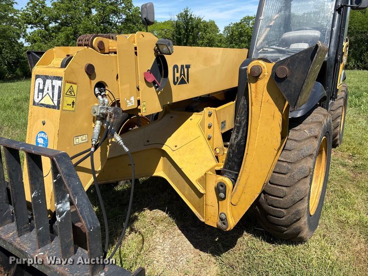 image for item EW0034 2005 Caterpillar TH360B telehandler