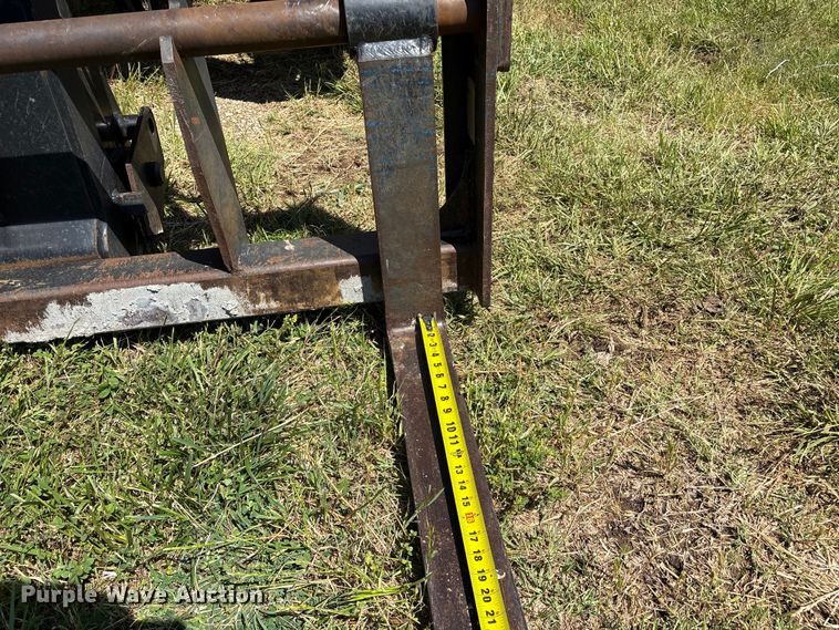image for item EW0034 2005 Caterpillar TH360B telehandler