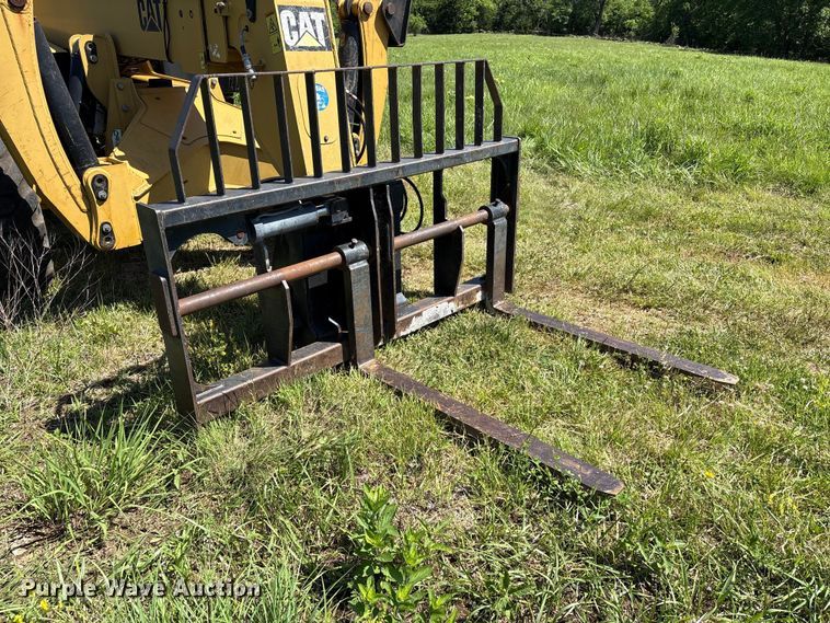 image for item EW0034 2005 Caterpillar TH360B telehandler