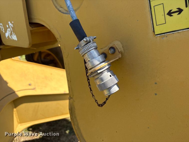 image for item EW0034 2005 Caterpillar TH360B telehandler