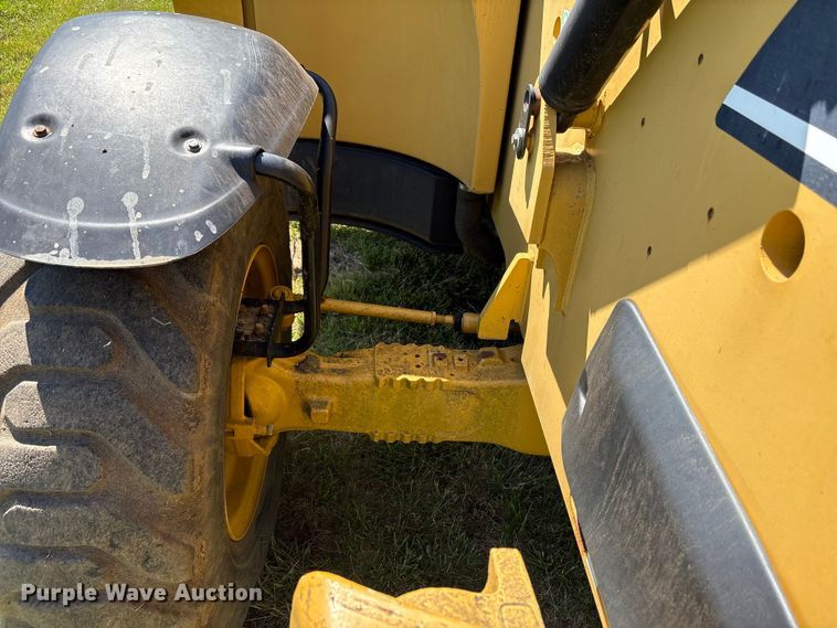 image for item EW0034 2005 Caterpillar TH360B telehandler