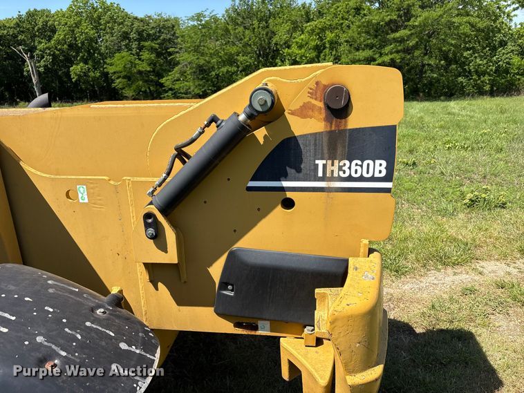 image for item EW0034 2005 Caterpillar TH360B telehandler