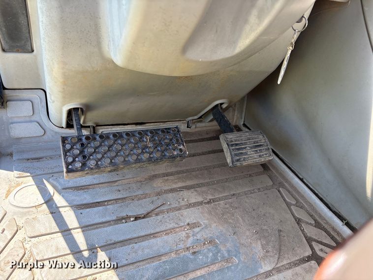 image for item EW0034 2005 Caterpillar TH360B telehandler