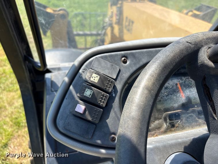 image for item EW0034 2005 Caterpillar TH360B telehandler
