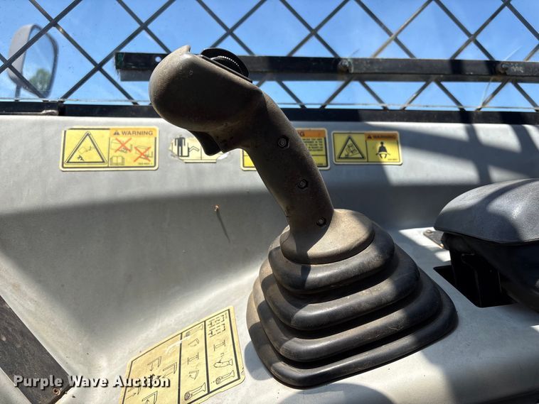 image for item EW0034 2005 Caterpillar TH360B telehandler