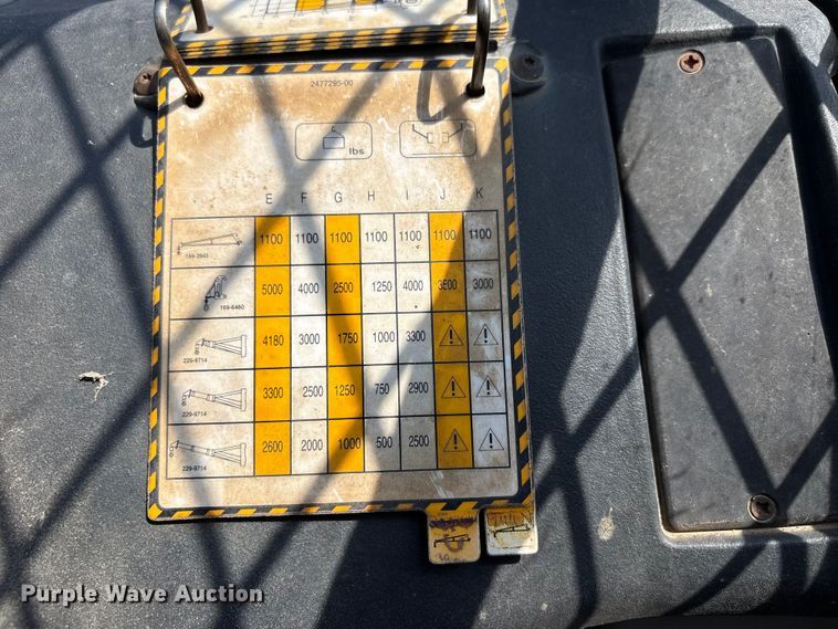 image for item EW0034 2005 Caterpillar TH360B telehandler