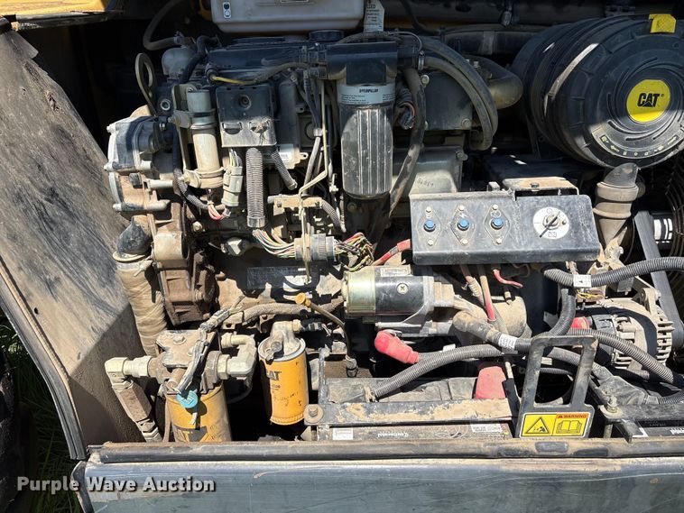 image for item EW0034 2005 Caterpillar TH360B telehandler