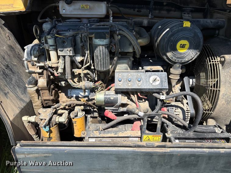 image for item EW0034 2005 Caterpillar TH360B telehandler