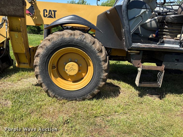 image for item EW0034 2005 Caterpillar TH360B telehandler