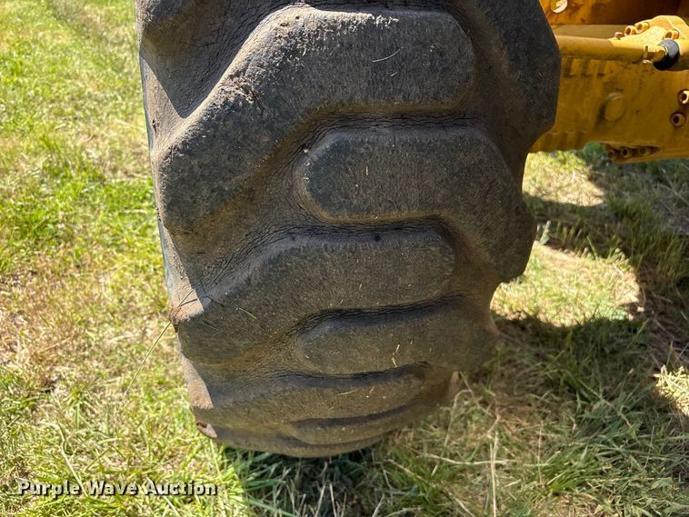 image for item EW0034 2005 Caterpillar TH360B telehandler