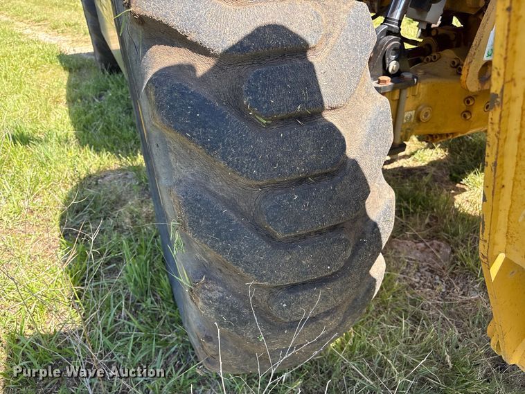 image for item EW0034 2005 Caterpillar TH360B telehandler