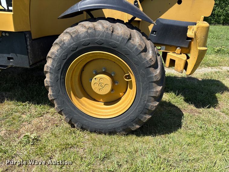 image for item EW0034 2005 Caterpillar TH360B telehandler