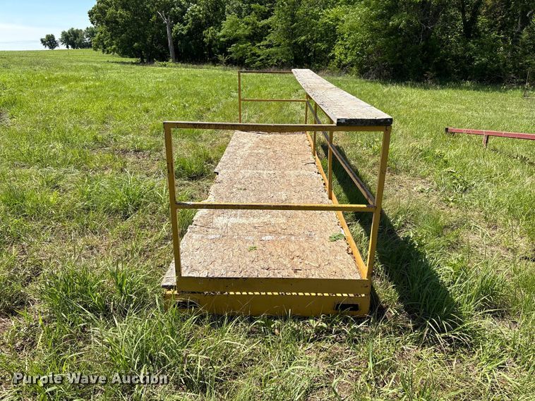 image for item EW0034 2005 Caterpillar TH360B telehandler