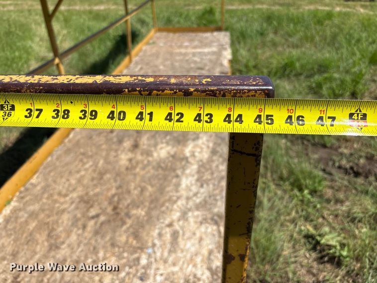 image for item EW0034 2005 Caterpillar TH360B telehandler