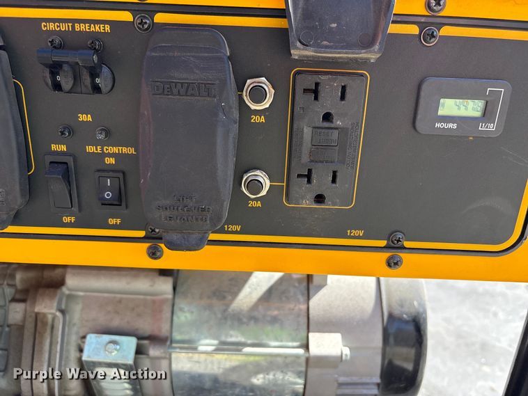 image for item EW0042 Dewalt PMC166500.02 generator
