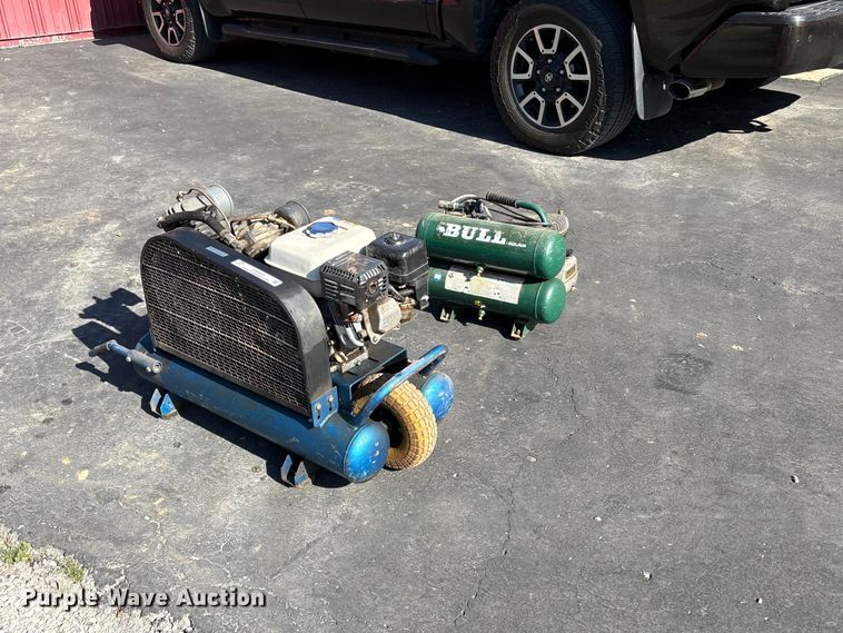image for item EW0043 (2) air compressors