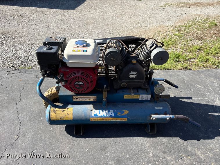 image for item EW0043 (2) air compressors