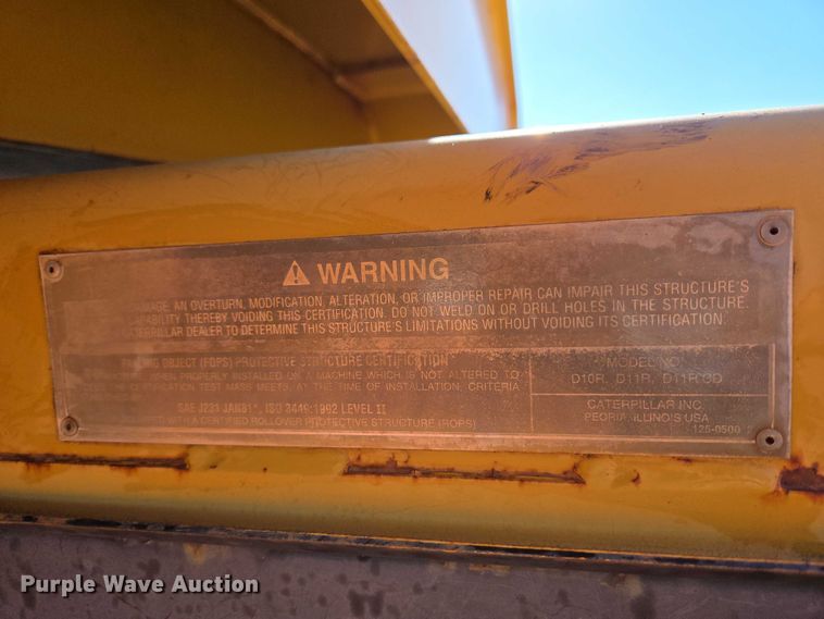 image for item EW0093 2000 Caterpillar D10R dozer