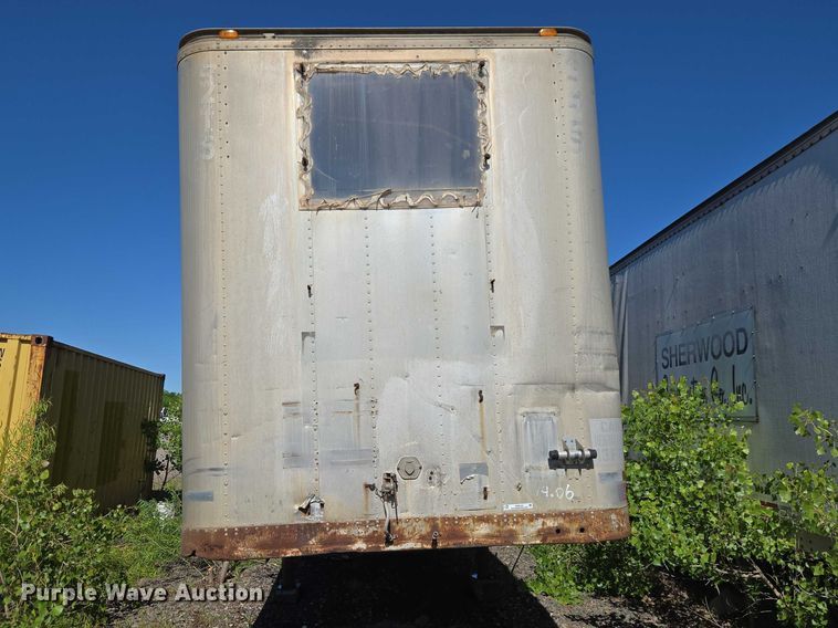 image for item EW0124 1974 Clark Equipment 42DVPR-D-3-H2 dry van trailer