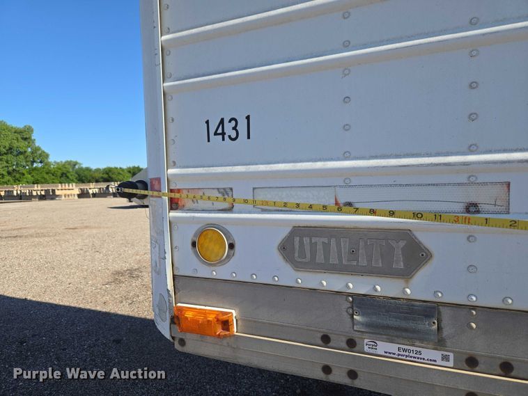image for item EW0125 1986 Utility dry van trailer