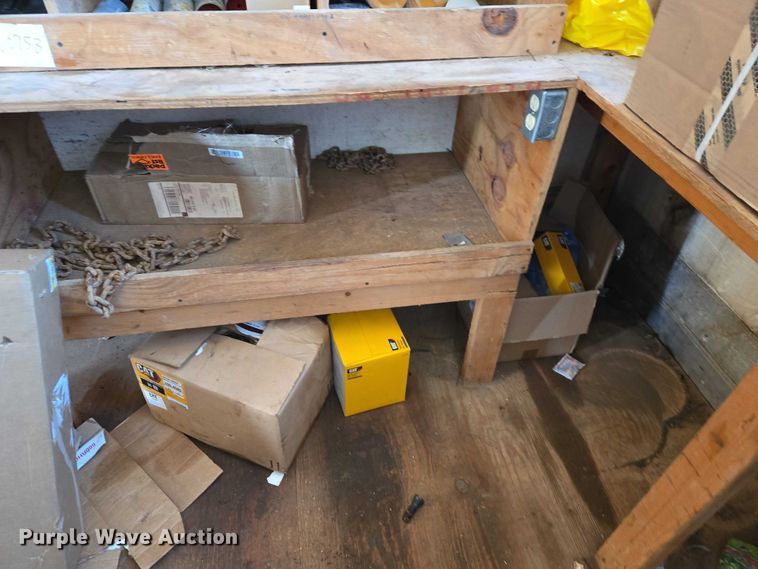 image for item EW0125 1986 Utility dry van trailer