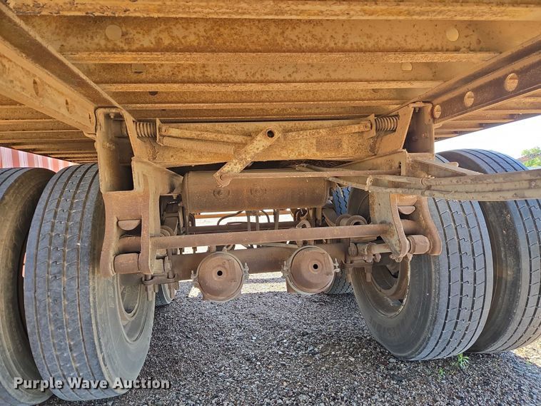 image for item EW0125 1986 Utility dry van trailer