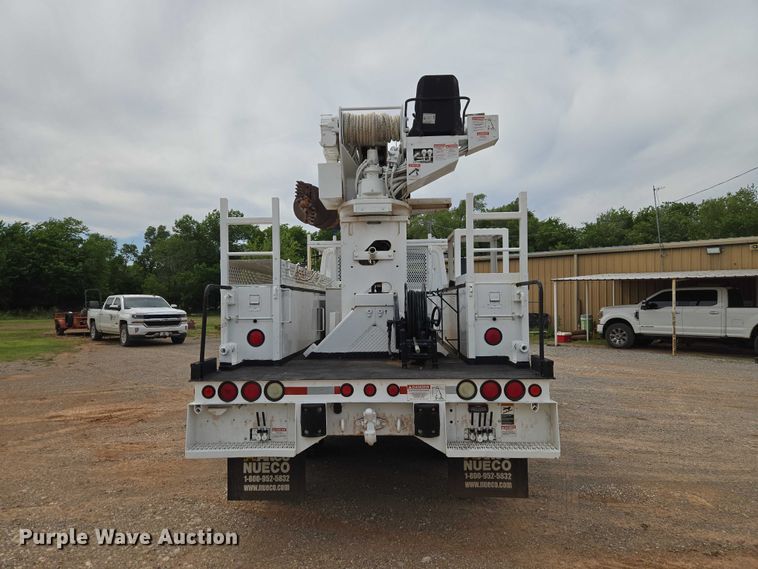image for item EW0160 2012 International 4300 digger derrick truck
