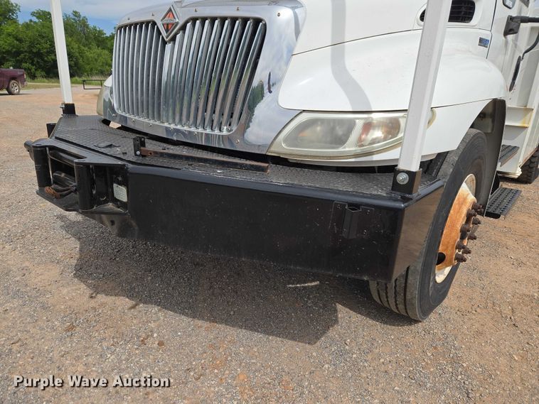 image for item EW0160 2012 International 4300 digger derrick truck