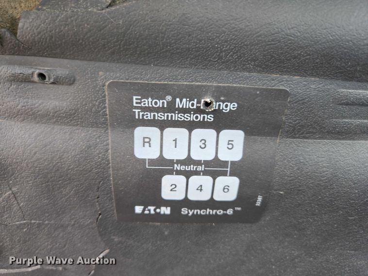 image for item EW0160 2012 International 4300 digger derrick truck