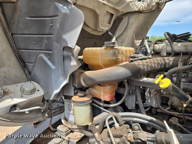 image for item EW0160 2012 International 4300 digger derrick truck