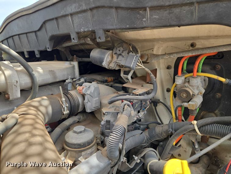 image for item EW0160 2012 International 4300 digger derrick truck