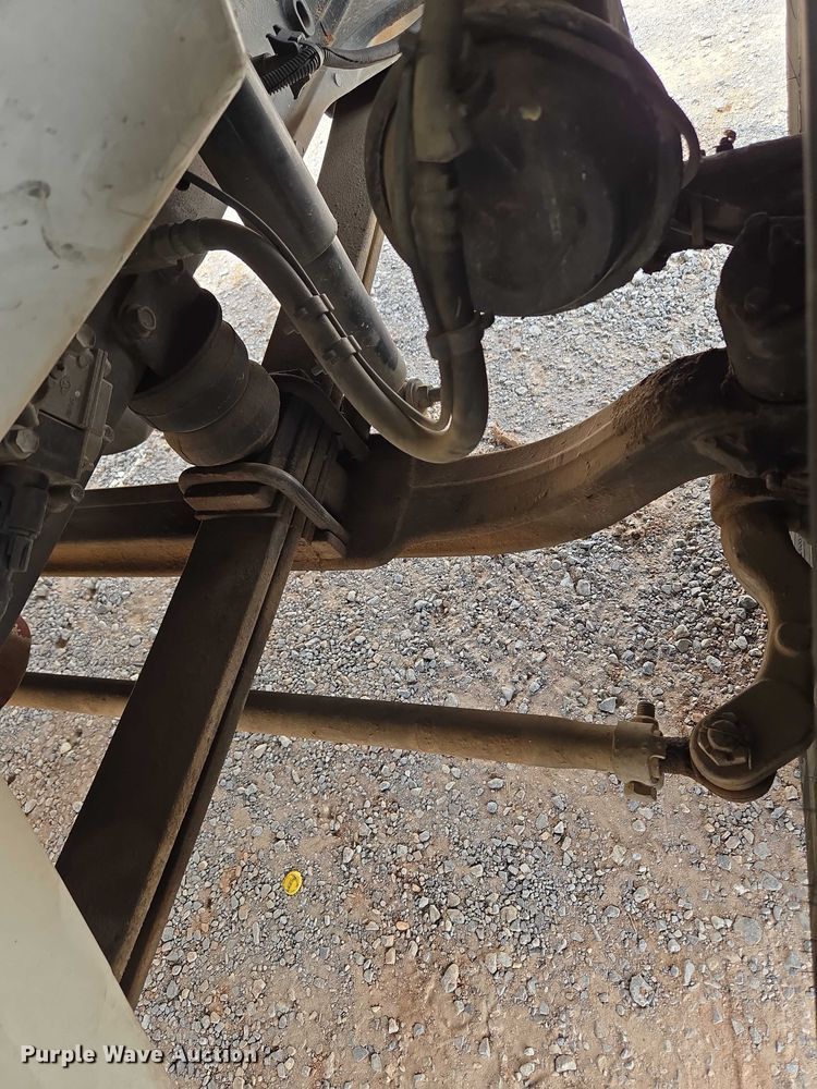 image for item EW0160 2012 International 4300 digger derrick truck