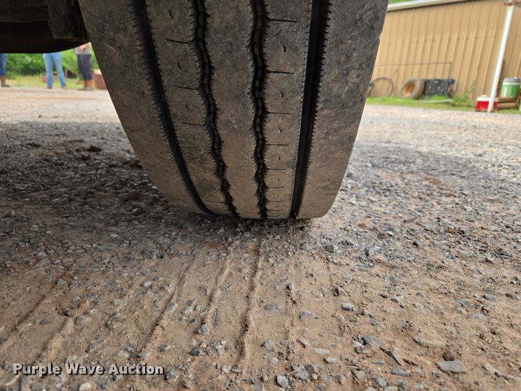 image for item EW0160 2012 International 4300 digger derrick truck
