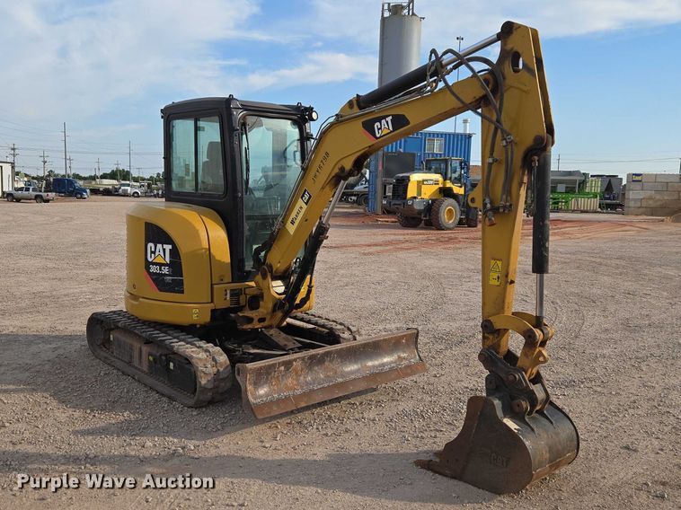 image for item EW0161 2020 Caterpillar 303.5E2 mini excavator
