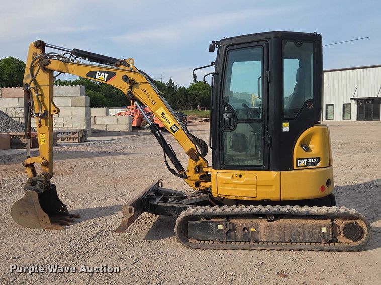 image for item EW0161 2020 Caterpillar 303.5E2 mini excavator